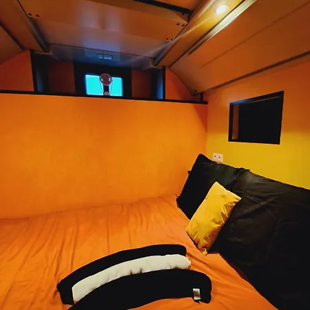 Apartment Le Bus - Changer D'air En Moselle Longeville-les-Saint-Avold